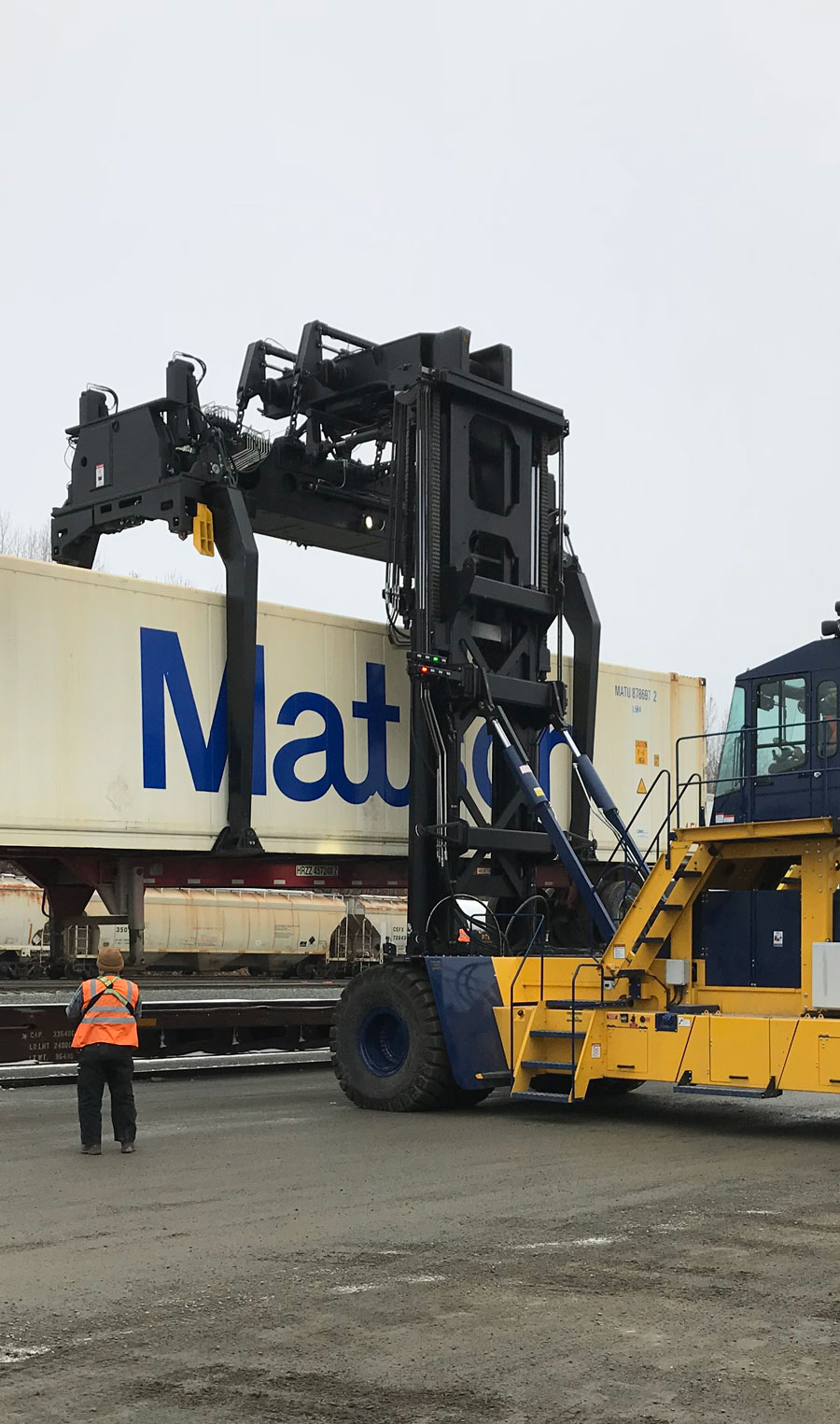 A Trailer-on-Flatcar team in Anchorage operates one of the four new van loaders purchased by the Alaska Railroad Corporation
