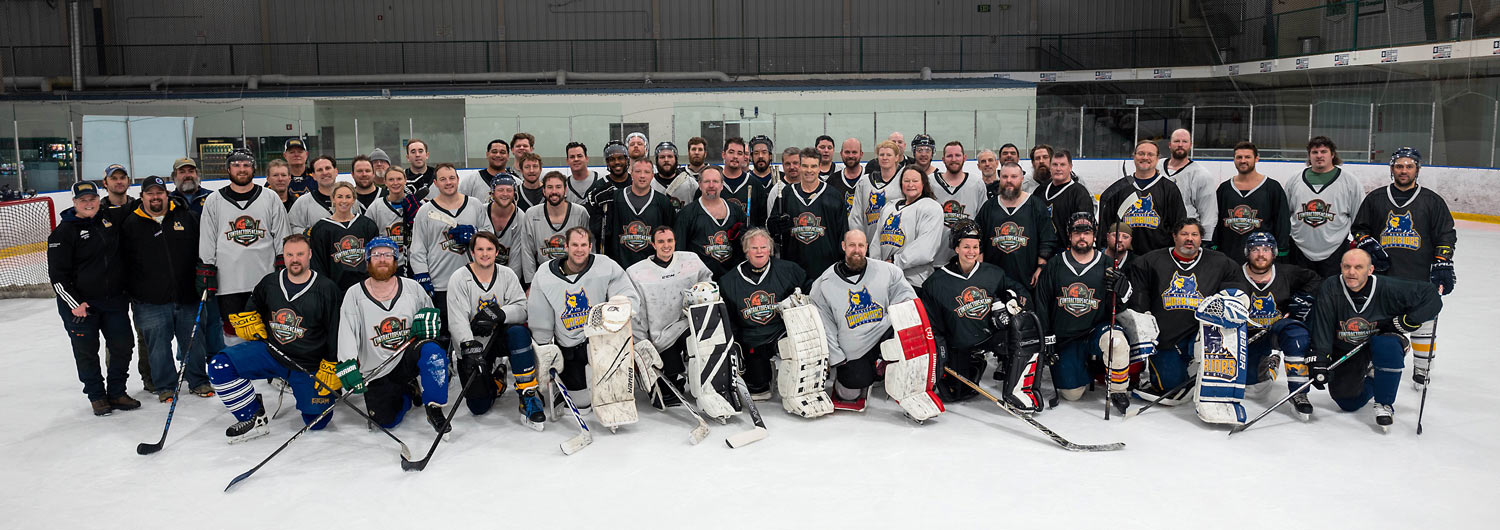 players from the Contractors & Camo Hockey Tournament