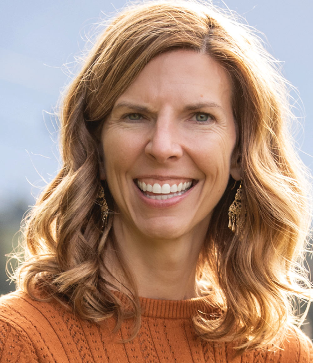 Lindsay Ford headshot
